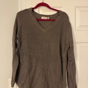 V-Neck Knit Sweater - brown